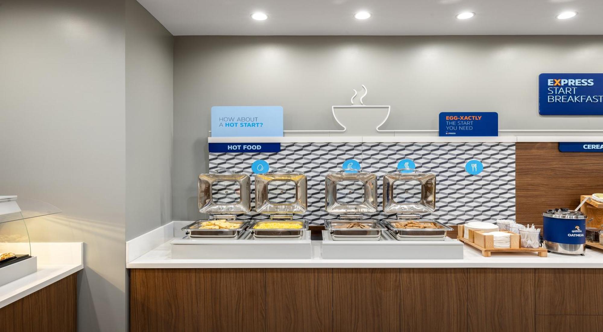 Holiday Inn Express & Suites - Hawaiian Gardens By Ihg المظهر الخارجي الصورة