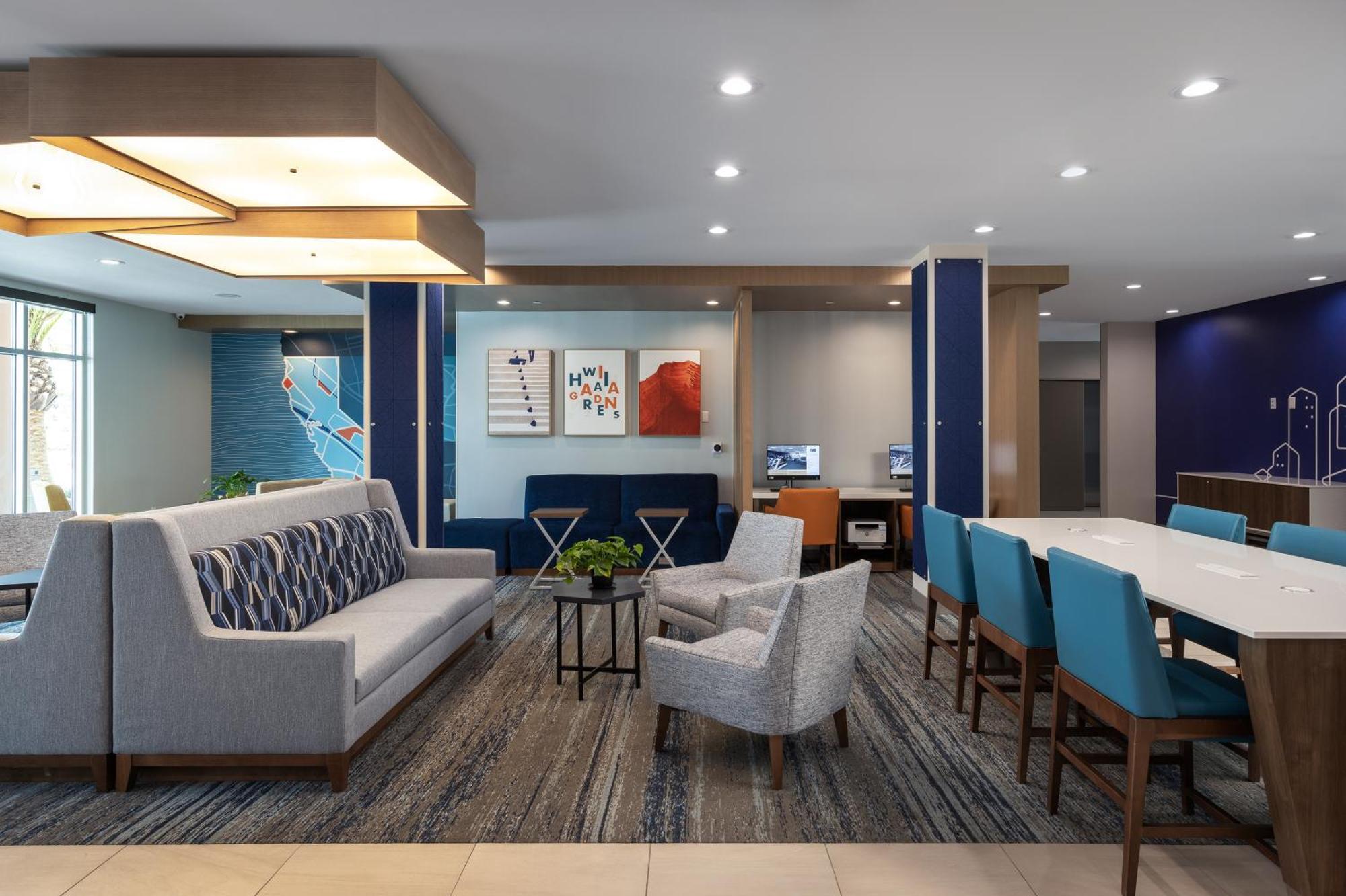 Holiday Inn Express & Suites - Hawaiian Gardens By Ihg المظهر الخارجي الصورة