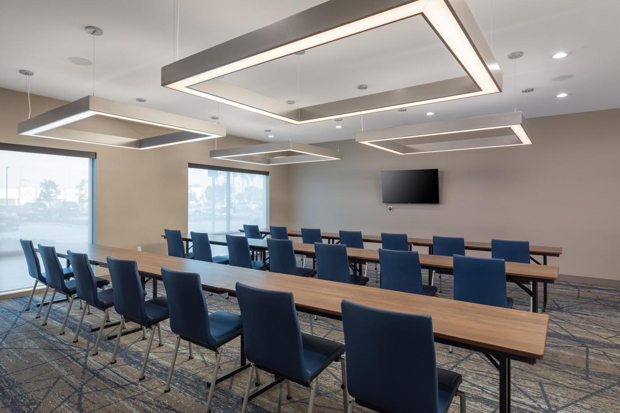 Holiday Inn Express & Suites - Hawaiian Gardens By Ihg المظهر الخارجي الصورة