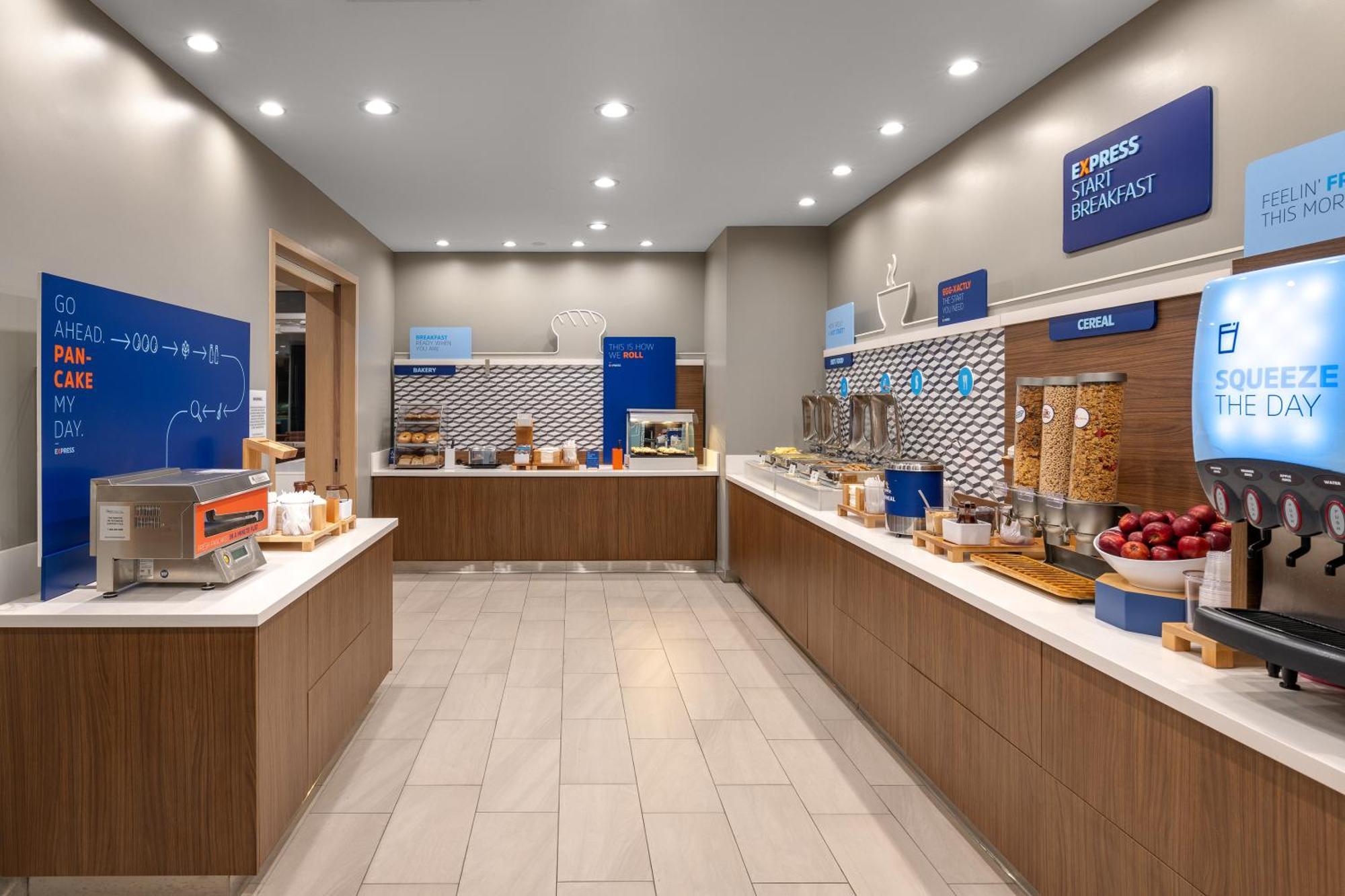 Holiday Inn Express & Suites - Hawaiian Gardens By Ihg المظهر الخارجي الصورة